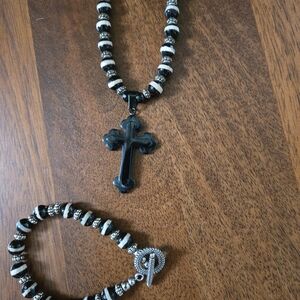 Real Onyx And Silver Beaded Cross Necklace And Bracelet